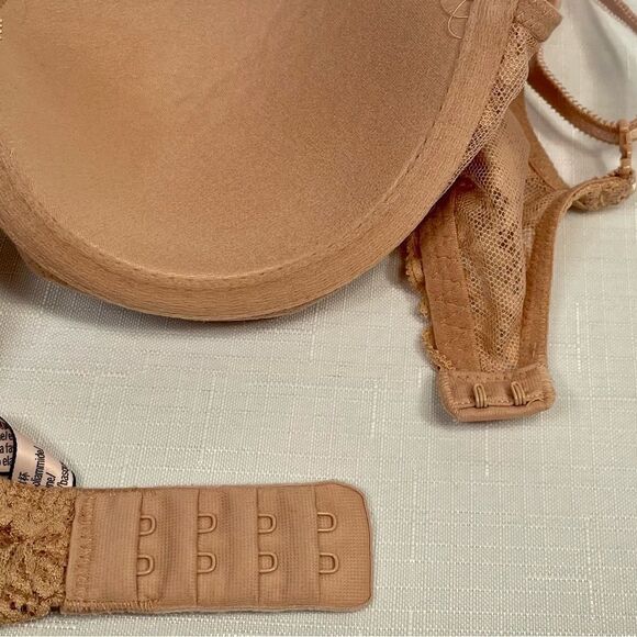 TAUPE VICTORIA’s SECRET DREAM ANGELS LINED DEMI BRA 32C - Picture 7 of 7